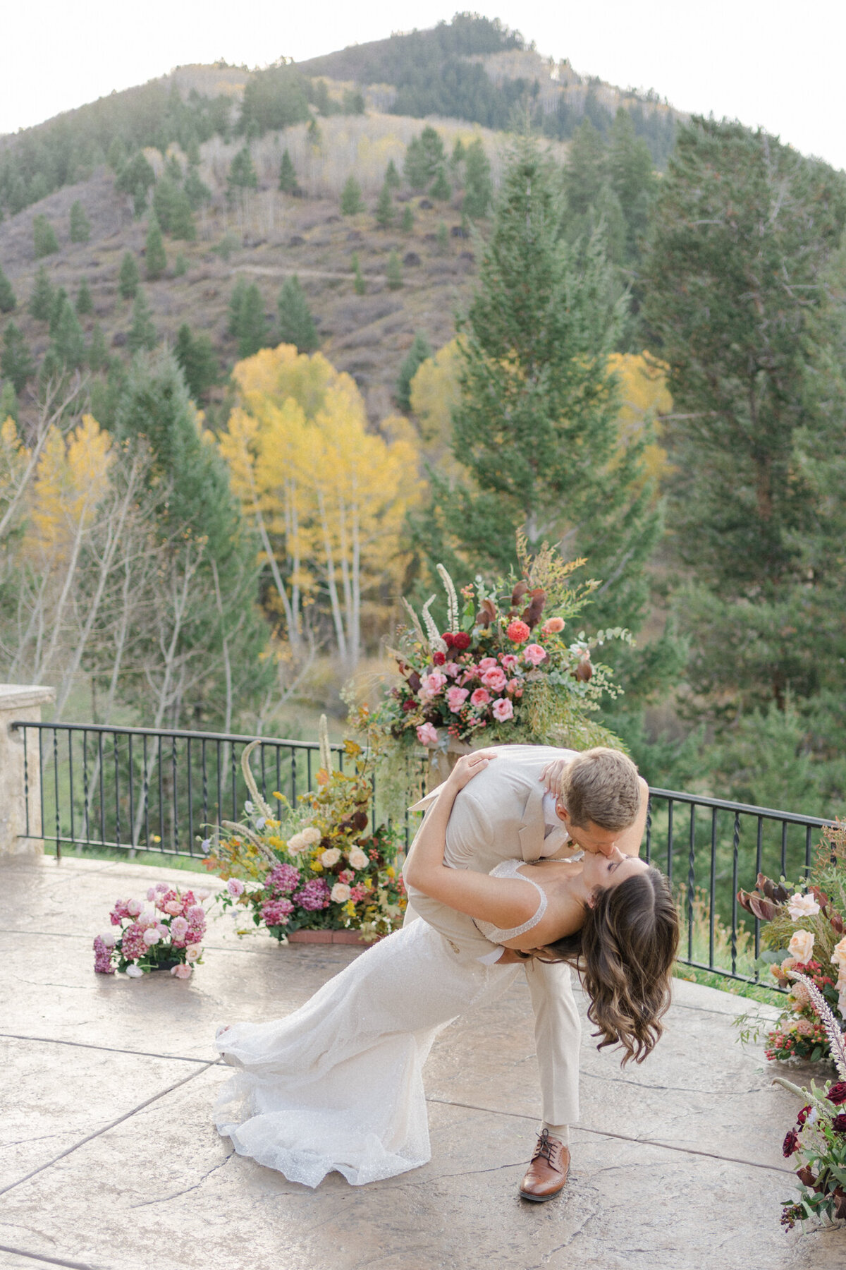 Beaver_Creek_Intimate_Wedding_MaryAnnCraddockPhotography_0117