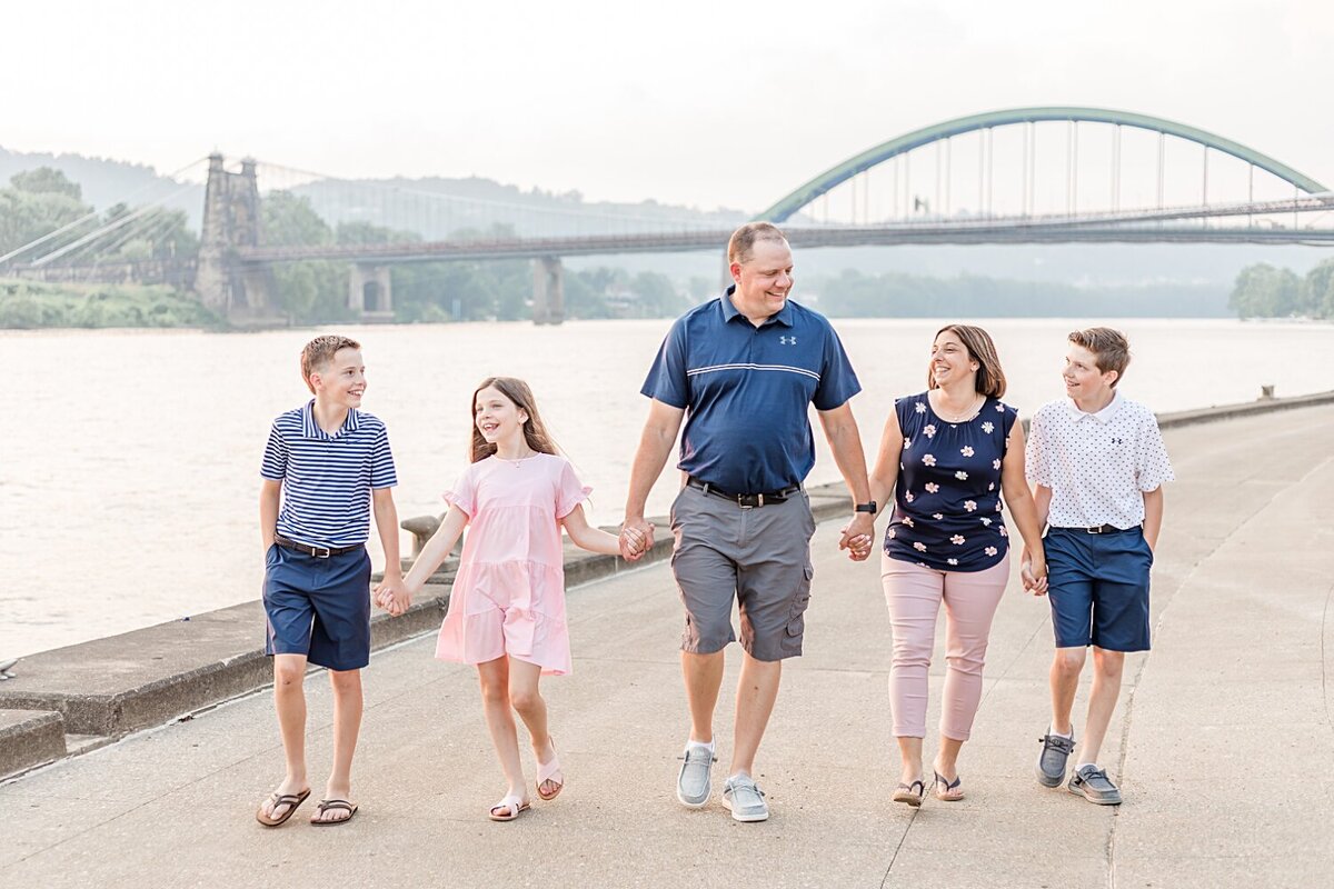 Wheeling-WV-Family-Photographer_0013