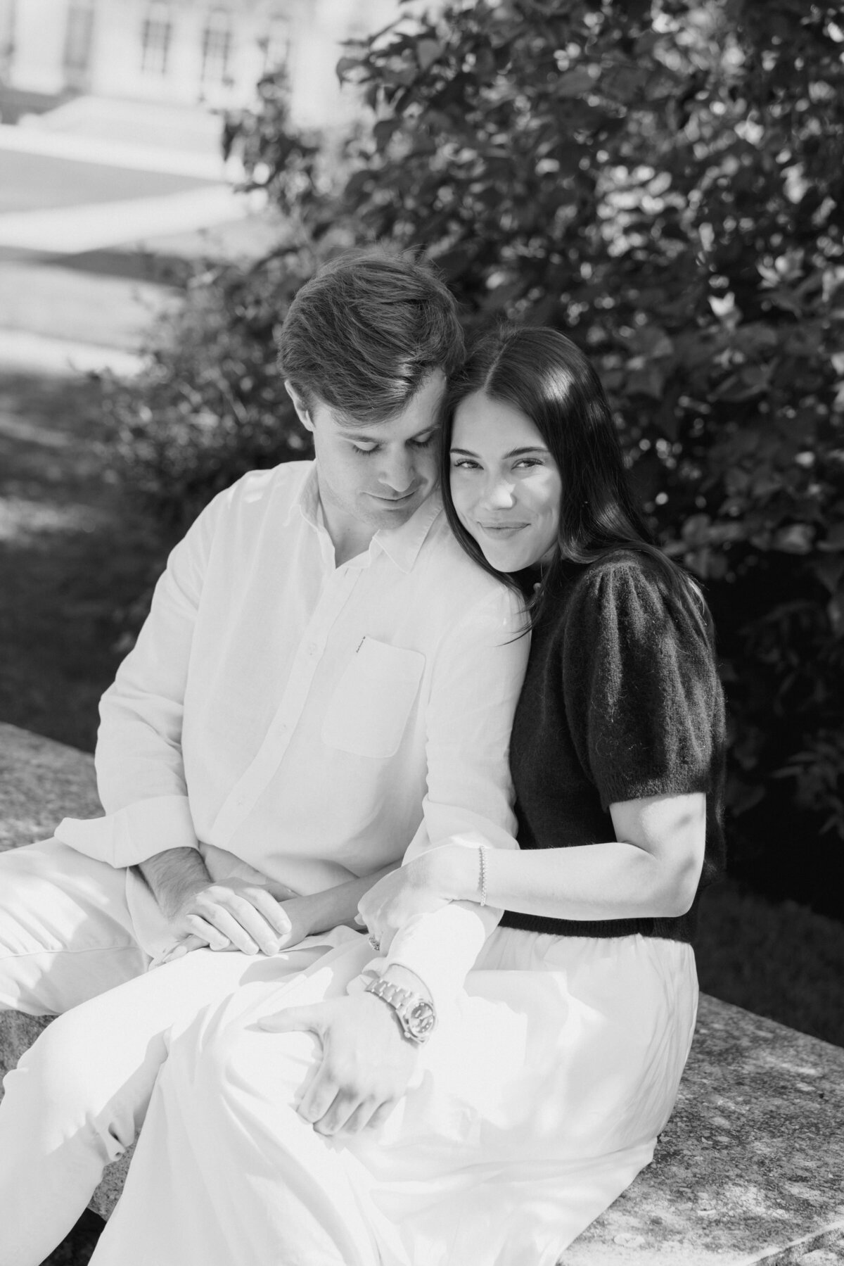 Engagement-Paris-Rodin-Garden-wedding-Larisa-Shorina-16
