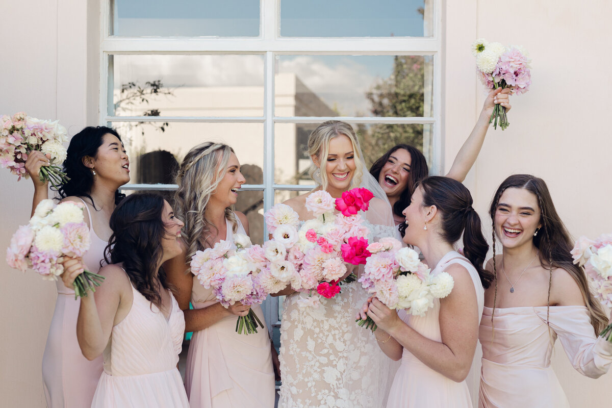 ellie-getting-ready-5595