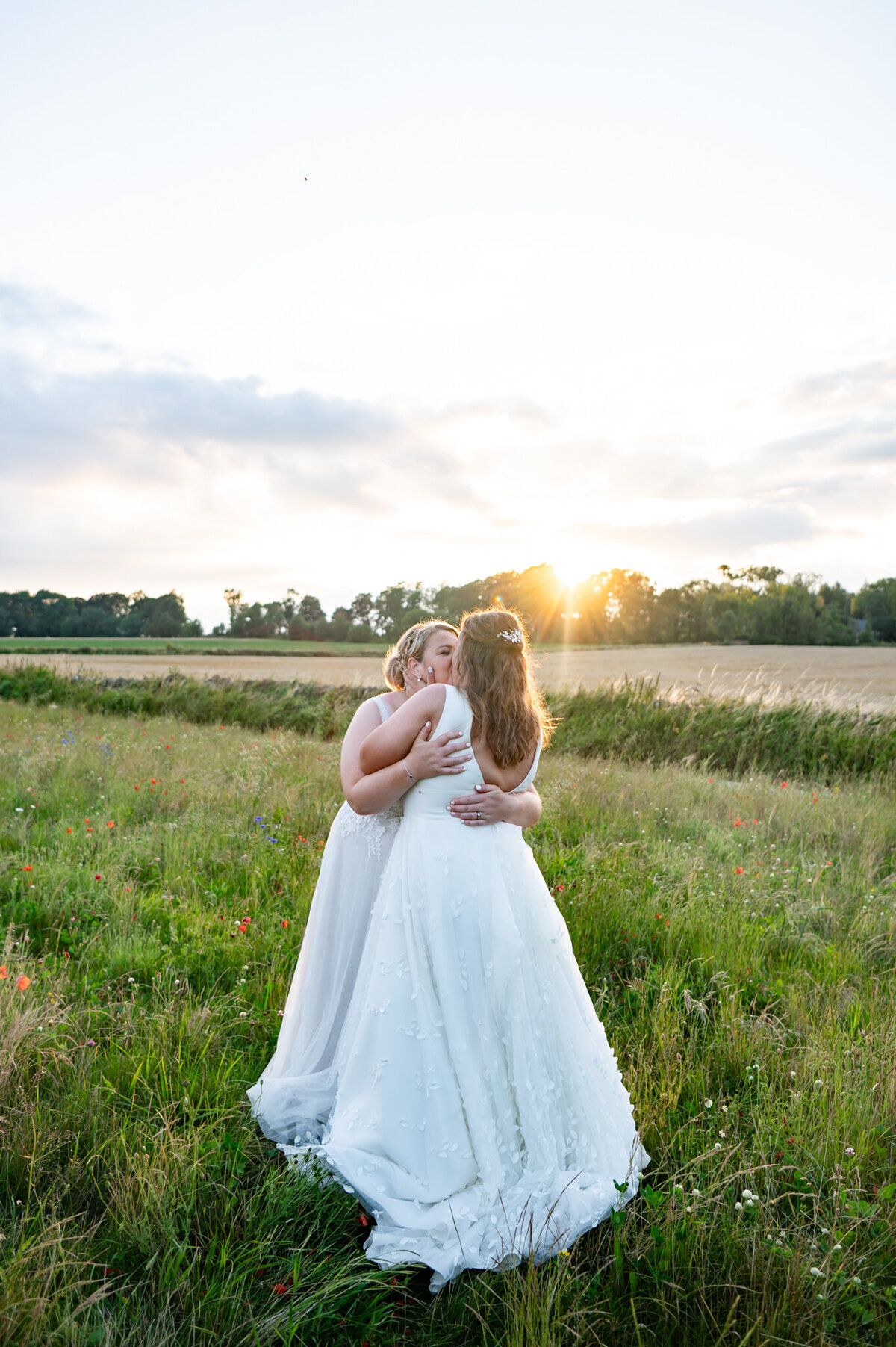 Lapstone Barn Cotswolds Wedding Photographer - Chloe Bolam - S&H - 27.07.23 -85