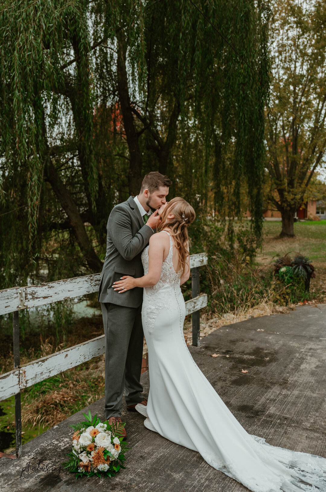 WISCONSIN WEDDING PHOTOGRAPHER-38