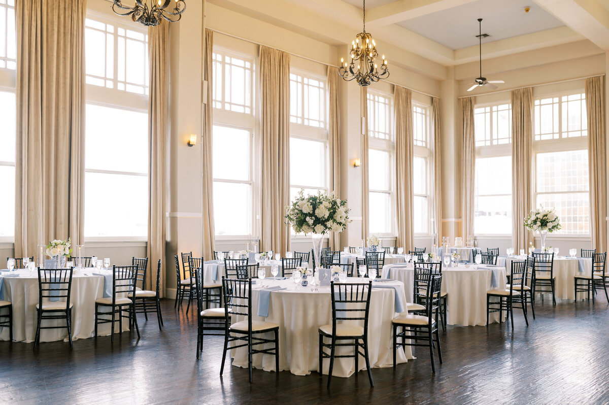 Dallas_Wedding_Photographer_Bethany_Erin_Photography_Allyson&Jack_Wedding-795