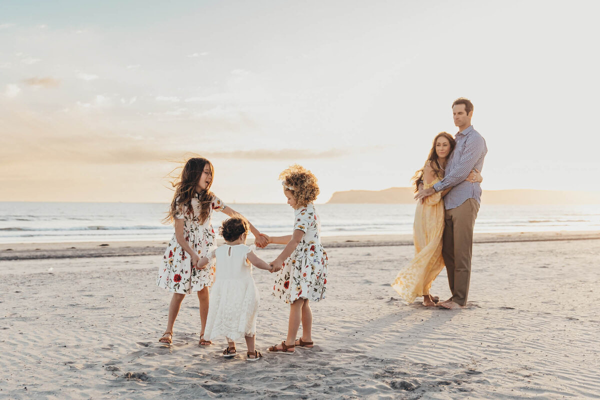 Family-photos-at-Coronado-Sand-dunes-7