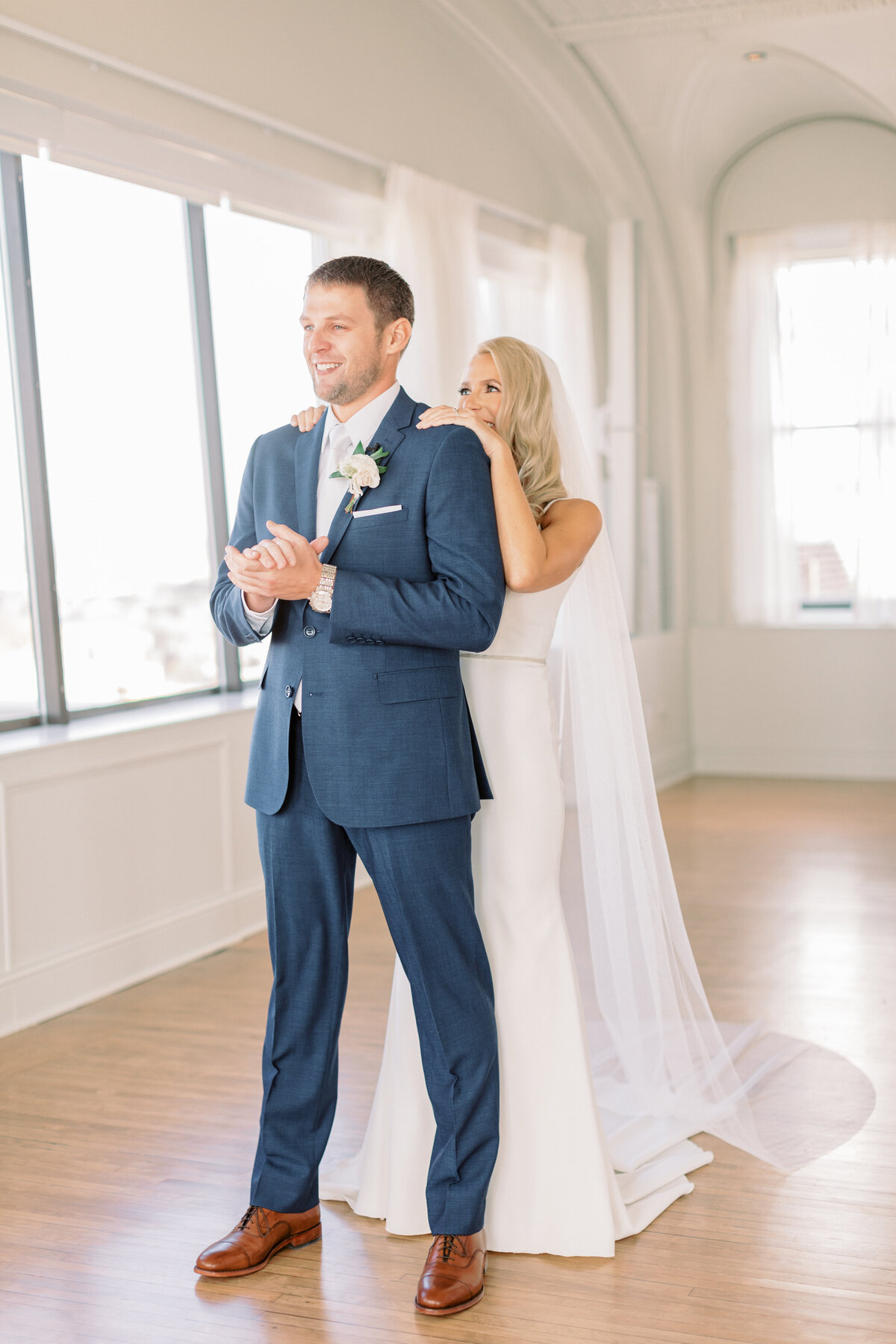 AmberandTylerWedding-CottonwoodHotelOmaha-Nov292020-SamAremanPhoto-199520