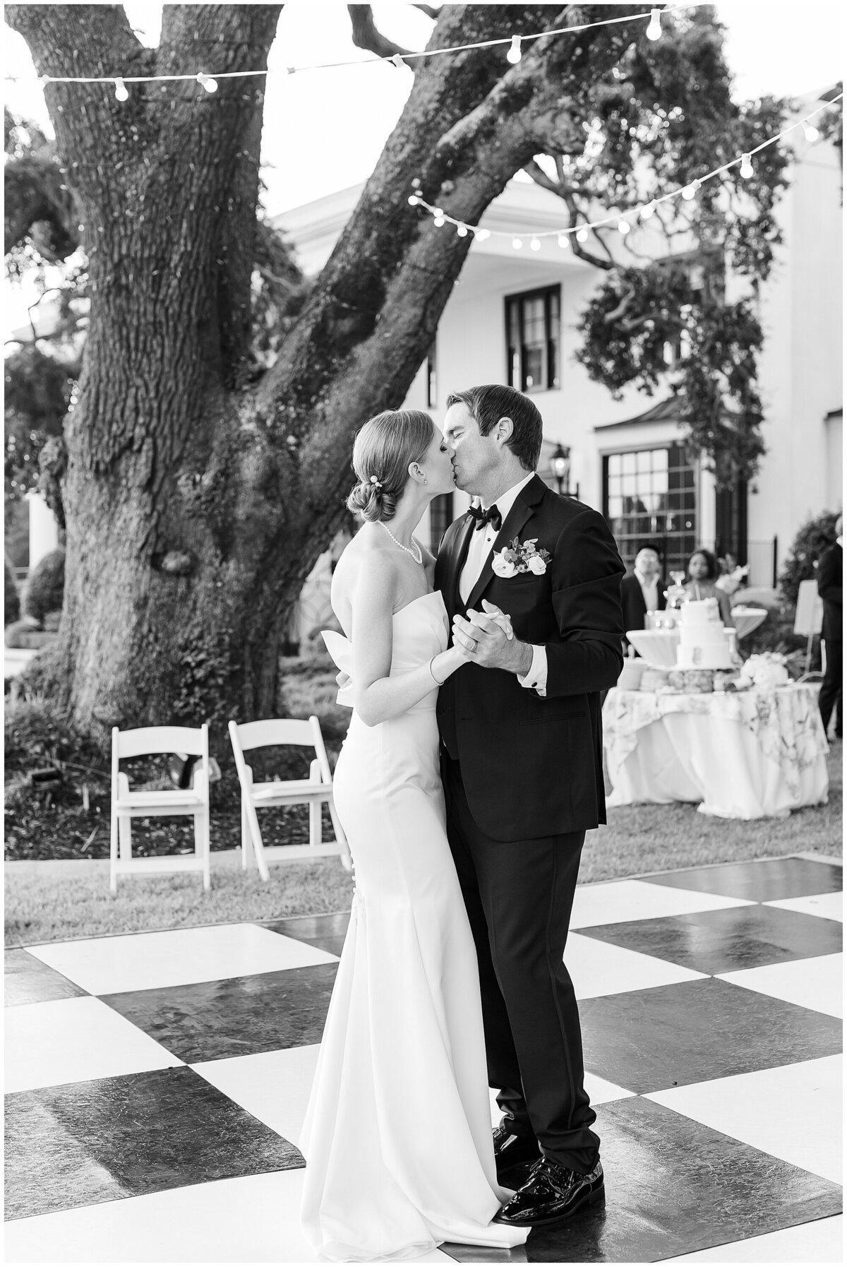 White_House_Hotel_Wedding_Kayce_Stork_Photography_Biloxi082