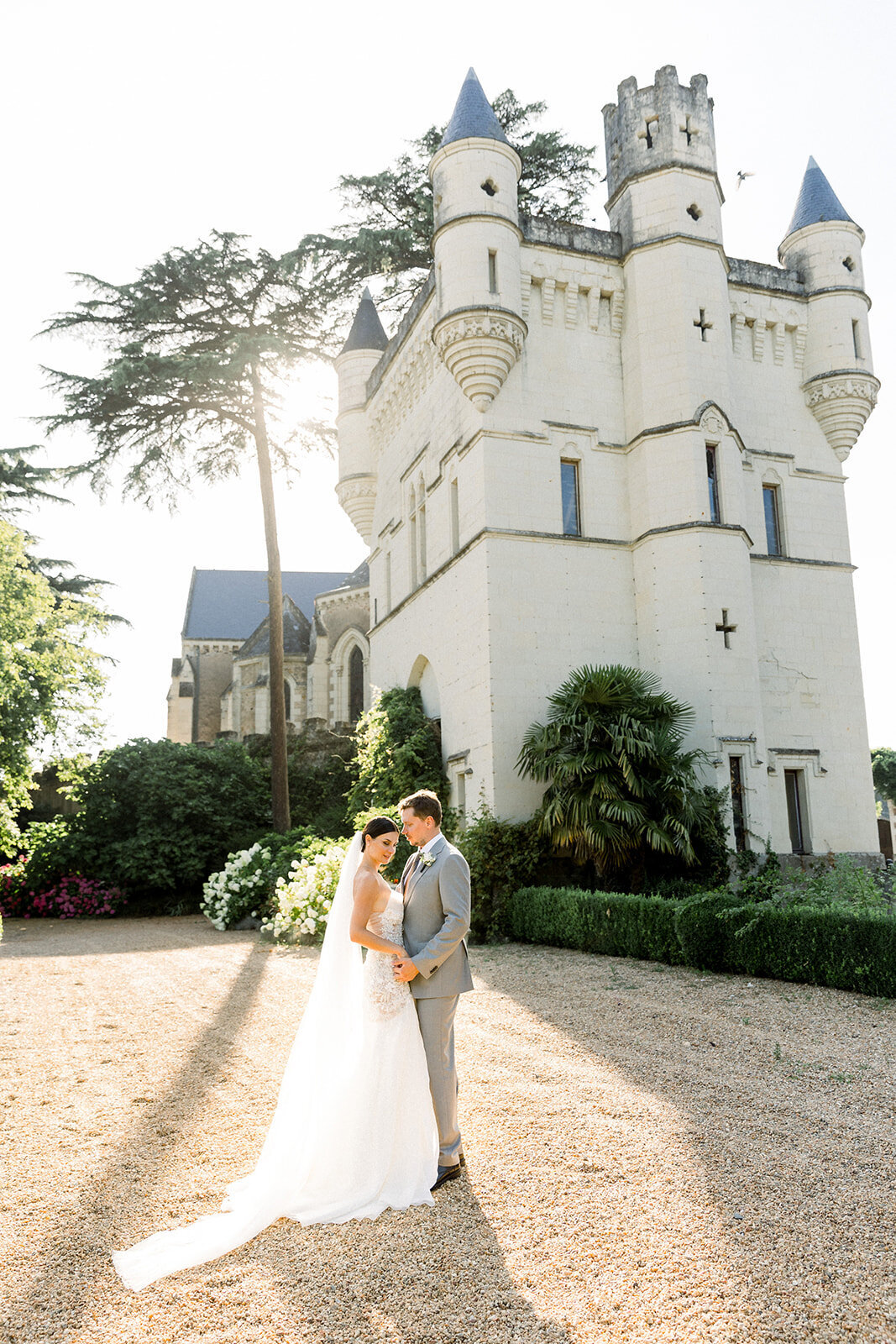 chateau-challain-Loire-wedding-elopement