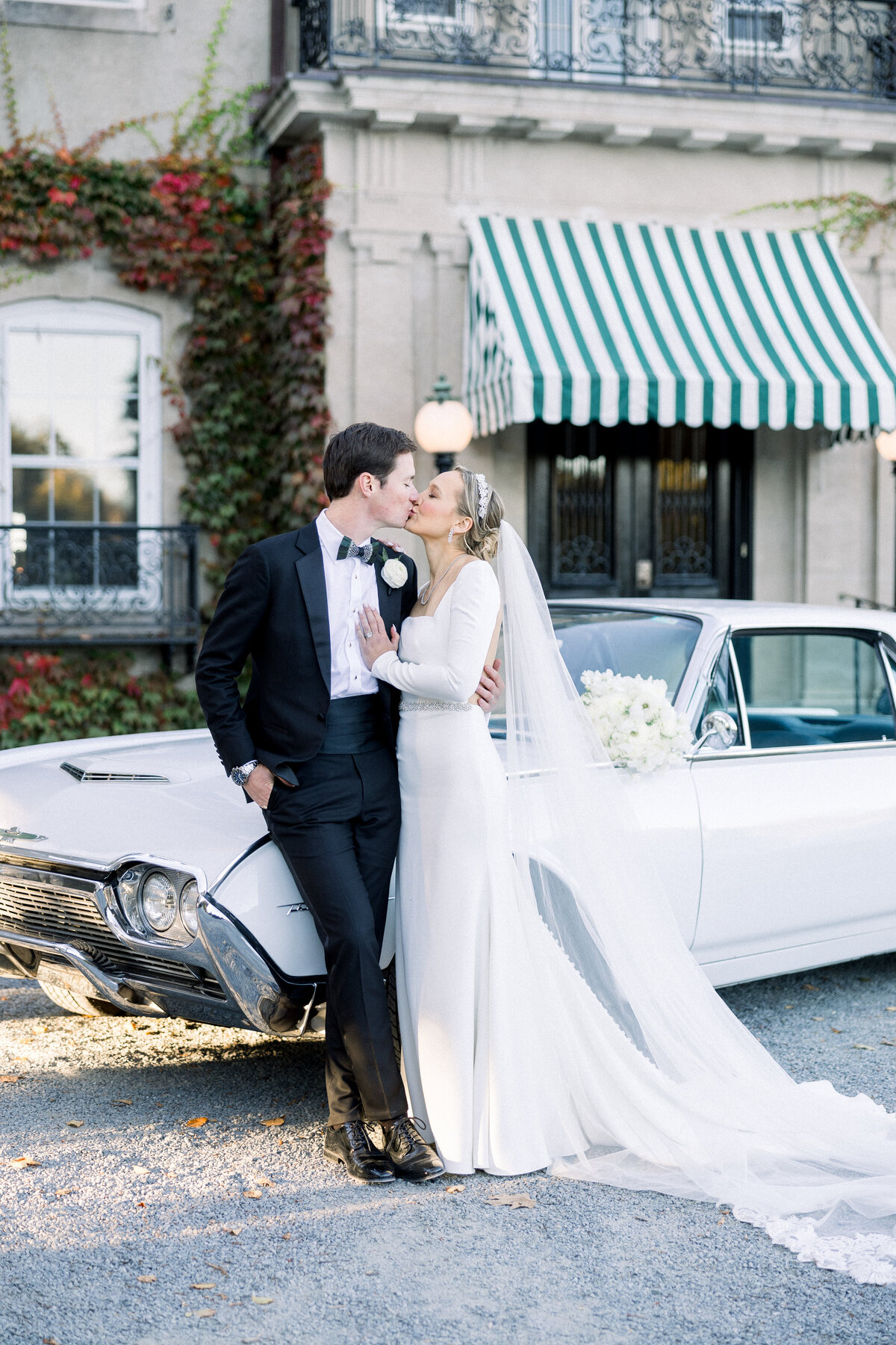 Classic Newport Rhode Island Wedding 
