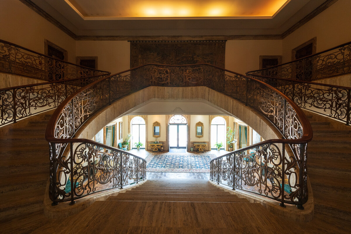 the staircase at jasna polana