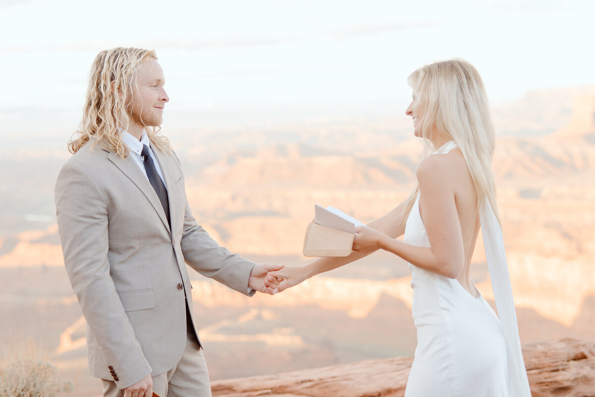 Moab Elopement Photography-08