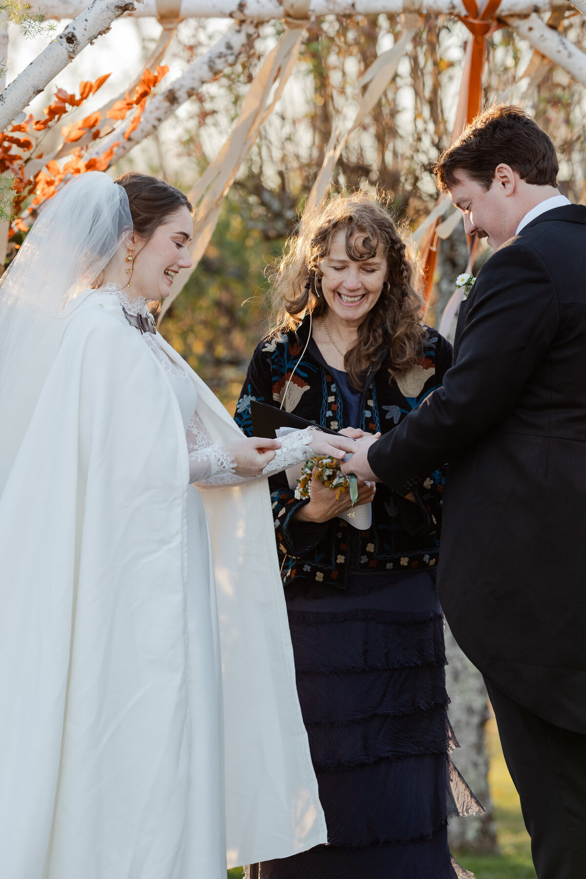 autum-wedding-at-smith-farm-gardens-ct
