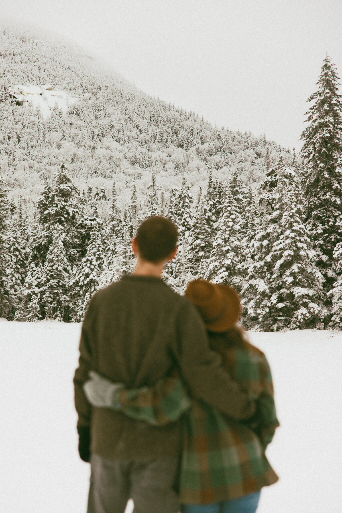 Molly-Sam-Franconia-Notch-NH-engagement-58