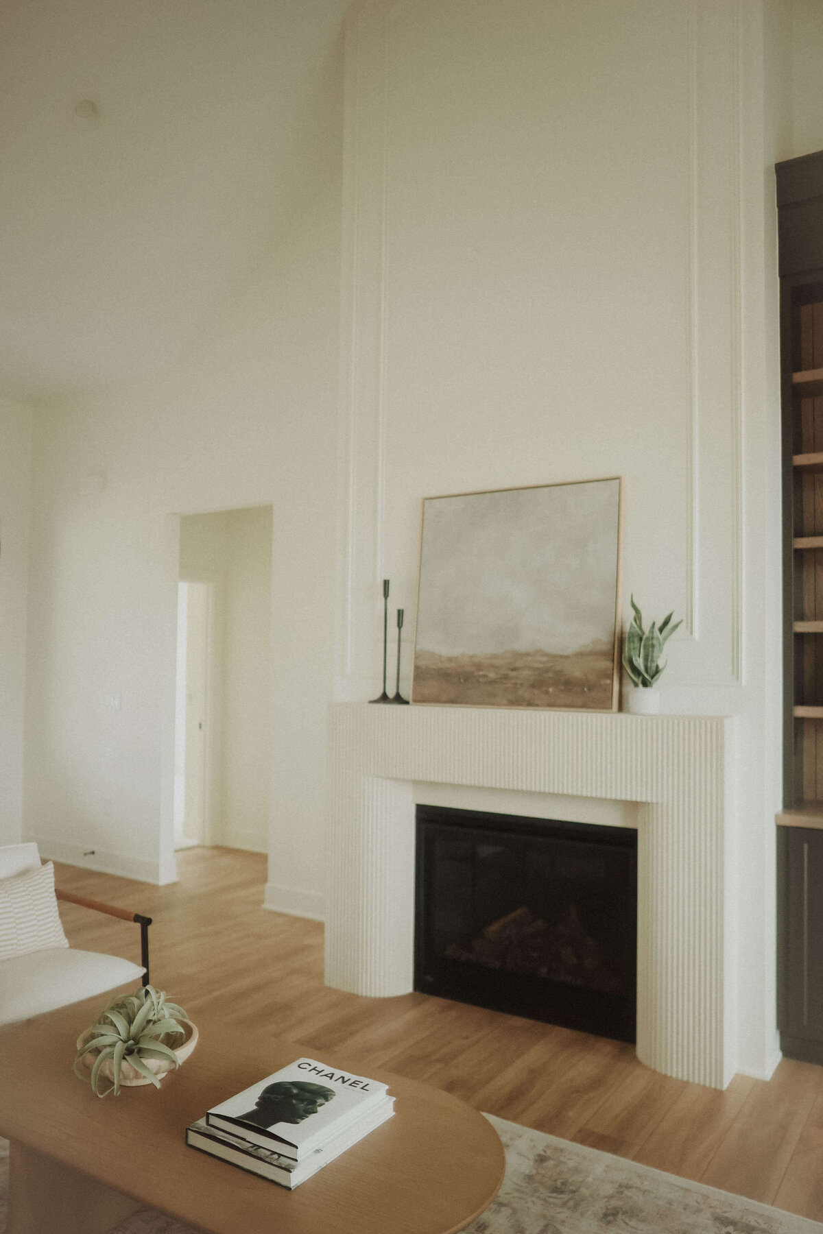 3029-Livingroom-Grimes-Central-Iowa-Custom-Home-JRL-Builders-3F1A4487