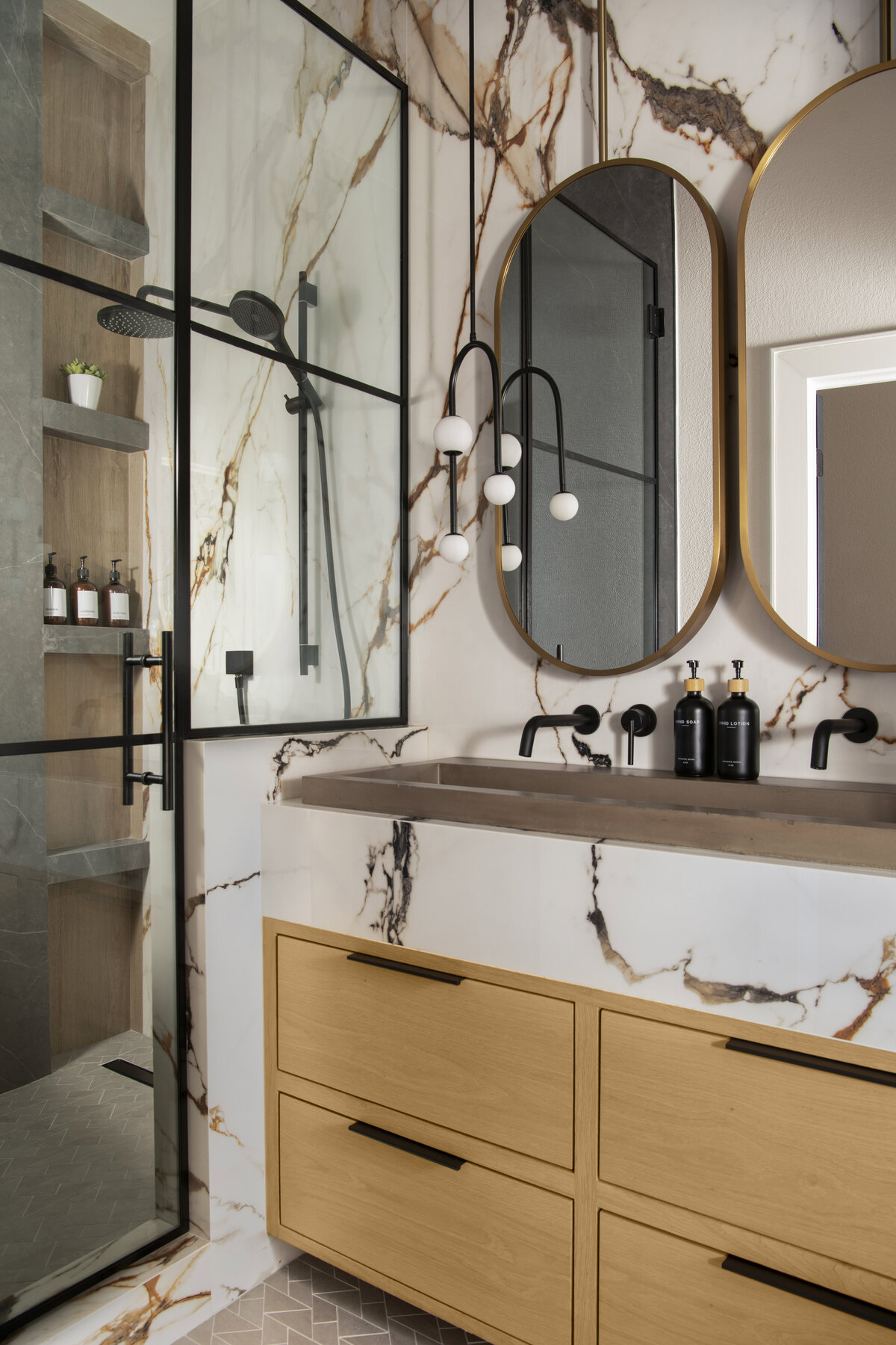 JenniferKizzee-Colchester-02-2