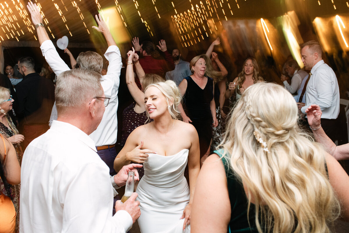 Stonebridge Manor Traditional Wedding J&S (214 of 232)