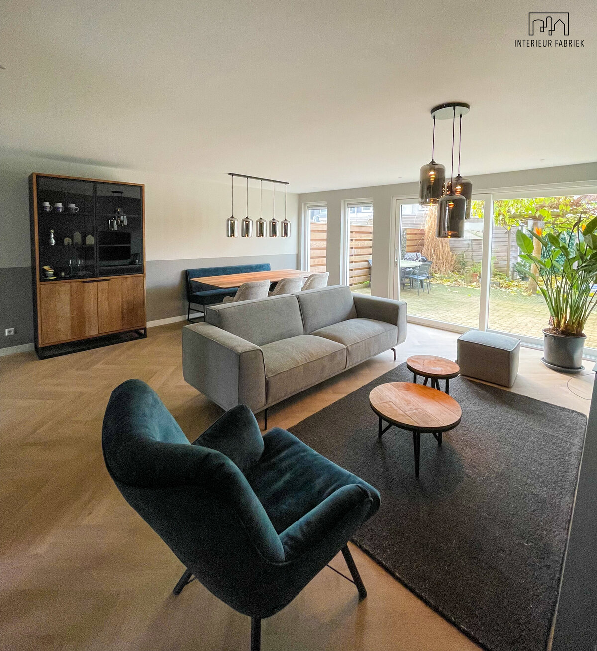 Interieurdesign Woerden, Interieurontwerpstudio Woerden, Interieurontwerper Woerden, Interior design Woerden, Interieurstudio Woerden, Interieur ontwerpen Woerden, Interieur ontwerp Woerden, Interieurinrichting Woerden, Interieurstylist Woerden, Interieurontwerp Woerden, Interieuradvies Woerden, Toilet Woerden, Ronde spiegels Woerden, PVC Vloer Woerden, Hoekbank Woerden, Eettafel Woerden, Arte Behang Woerden, Wave plooi gordijnen Woerden