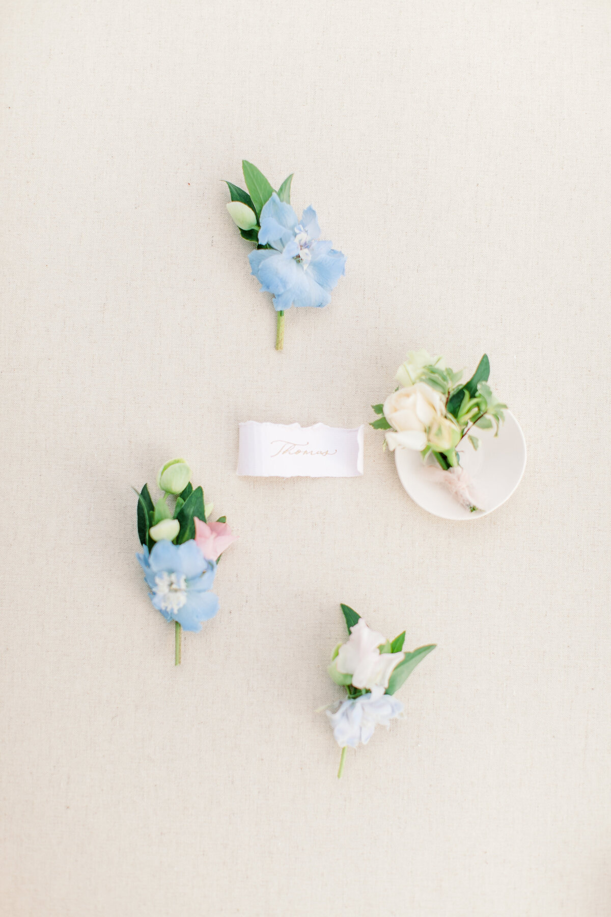 studio_dukesa_fine_art_wedding_stationery_showit_website_heirloom_bespoke_weddings_showit_design_partner_kelowna_10_year_vow_renewal_style_me_pretty_17