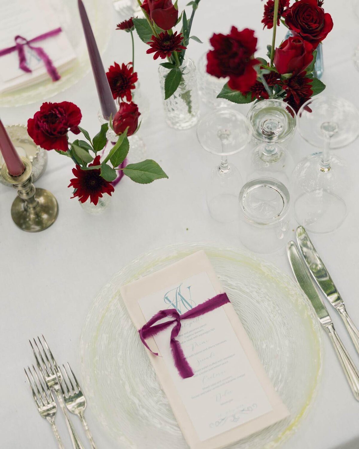 Berry table close. Photo by Dear.Vincent