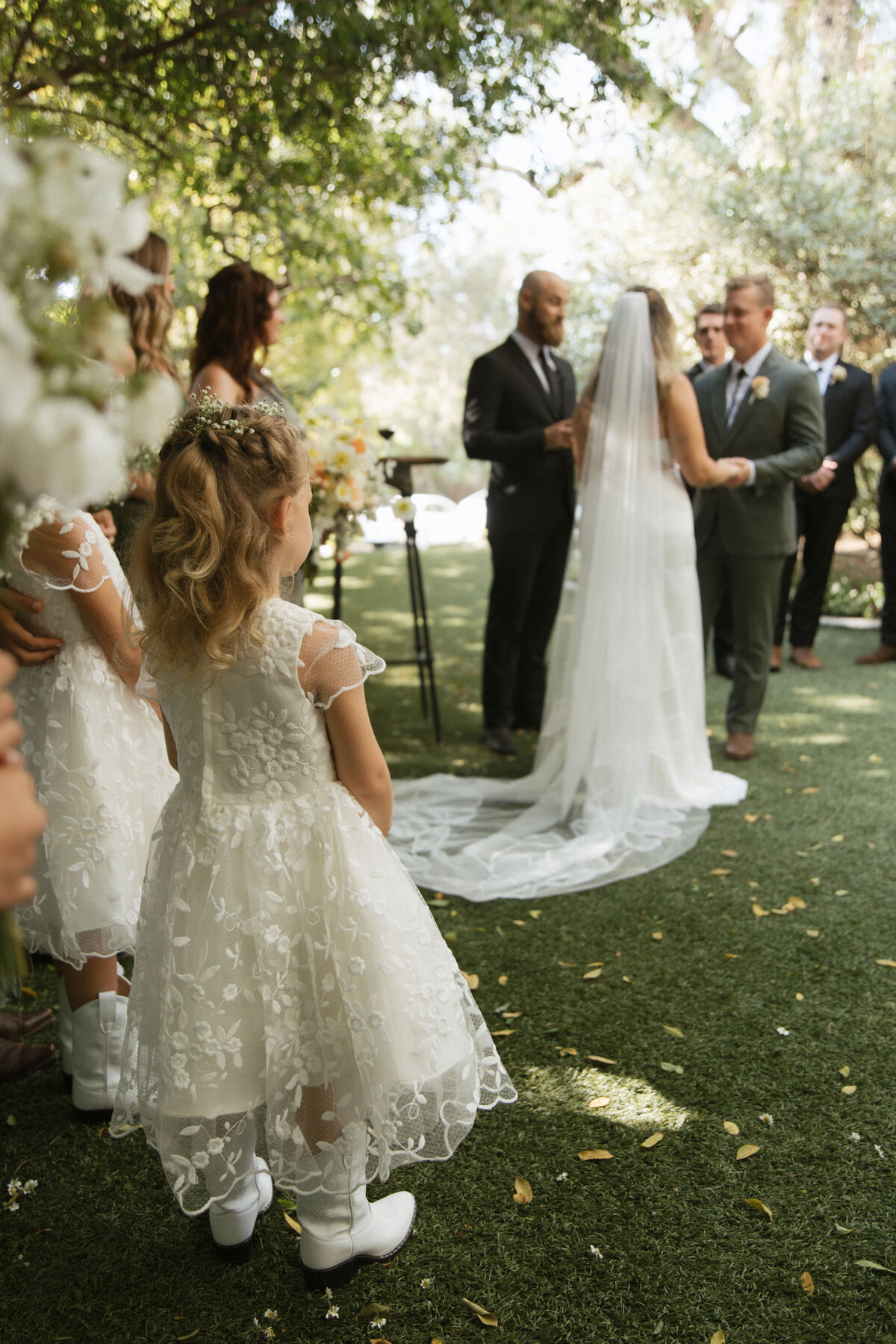 bride and groom ceremony