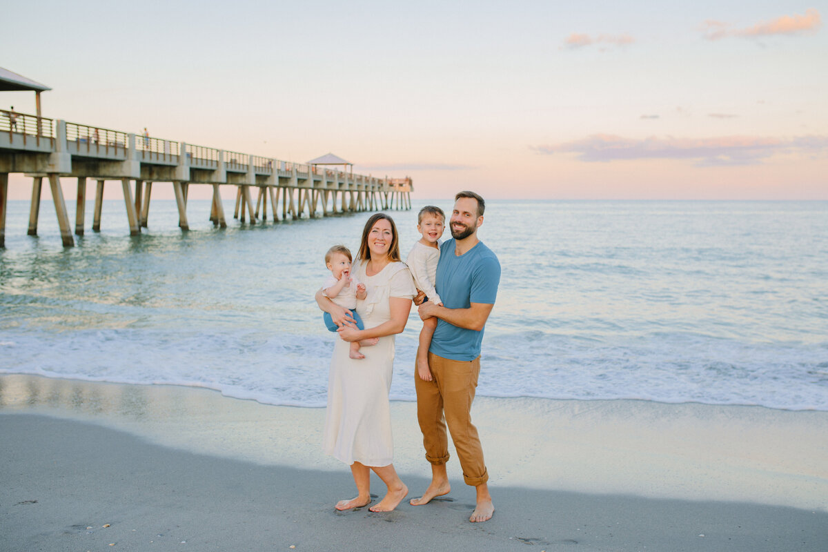 Palm-Beach-Family-PhotographerCBP_2590