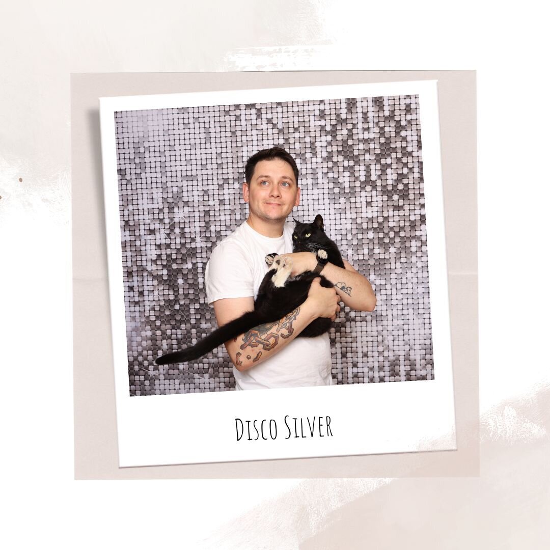 Beige Aesthetic Feminine Lifestyle Polaroid Photo Frame Instagram Post (10)