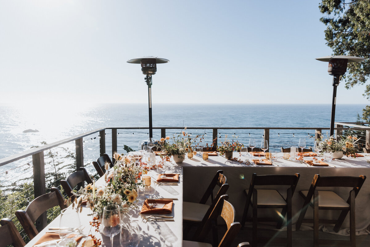 THEDELAURAS_WINDANDSEA_WEDDING_CHEZNOIR_BIGSUR_CHRISTINEALAN_1793