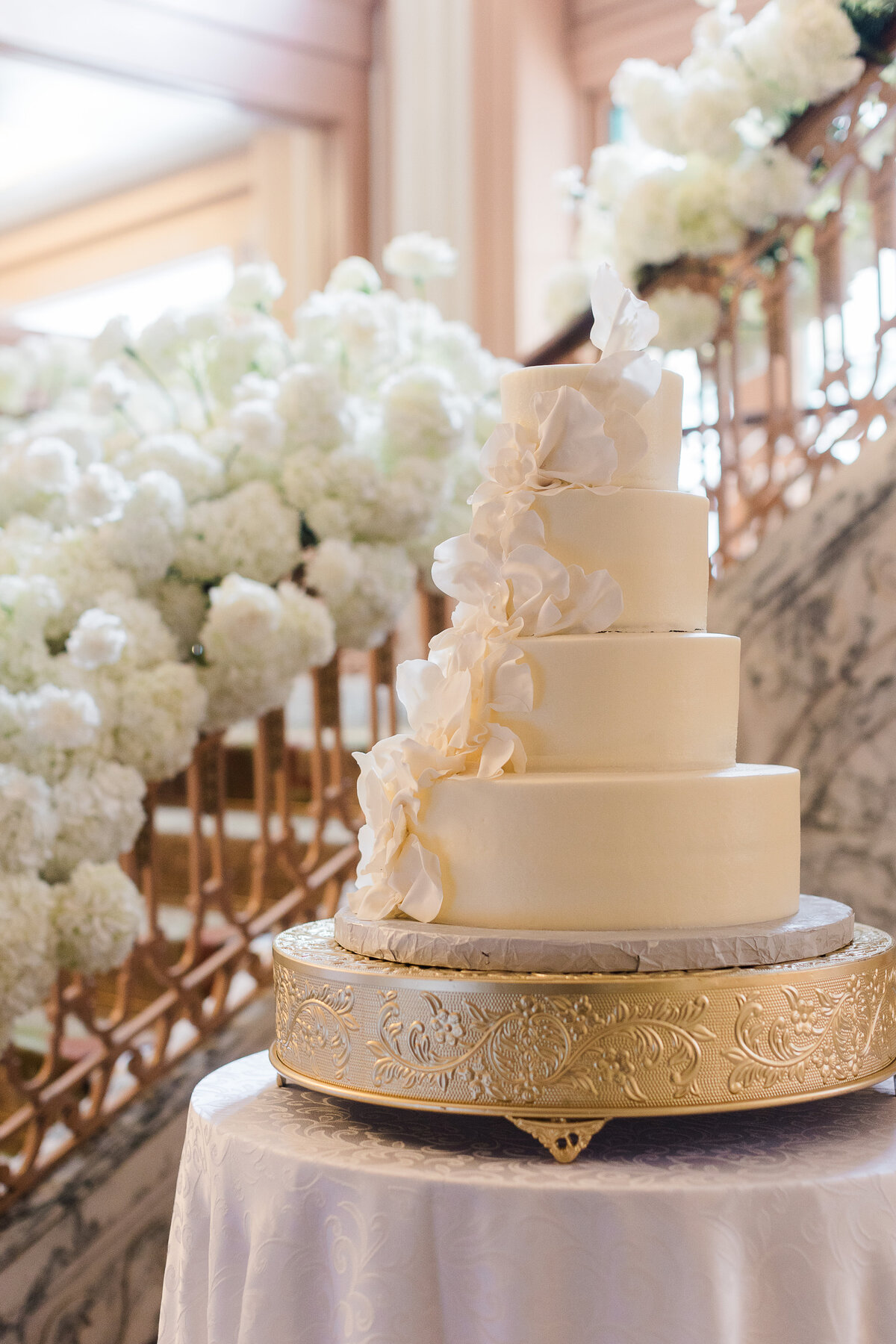 Asian_American_Wedding_At_Omni_Severin_Hotel_Indianapolis_Indiana_Venue_Jordyn_Dryden_Photography-110