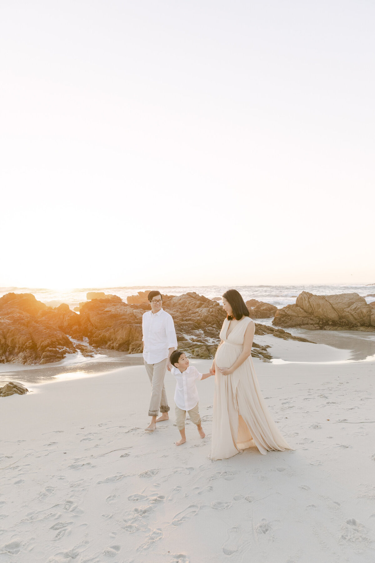 PERRUCCIPHOTO_PEBBLE_BEACH_FAMILY_MATERNITY_SESSION_83
