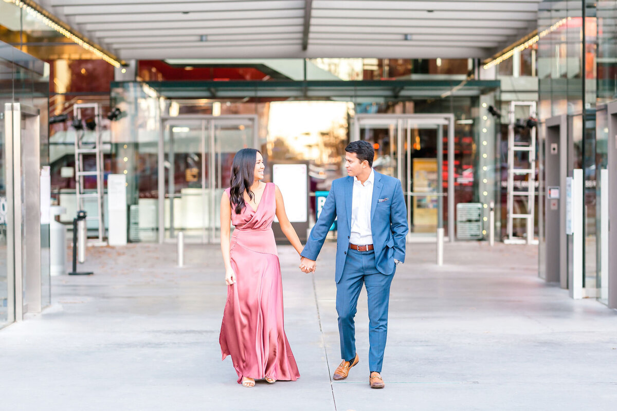 Josephine&MarkDallasArtDistrictTexasEngagement3