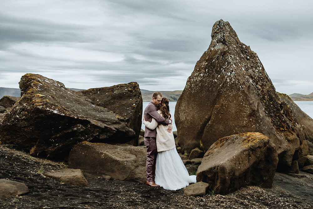 Iceland-Elopement-Photographer-and-Planner-03