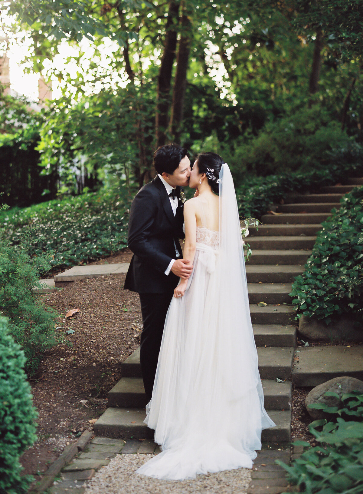 Vicki_Grafton_Photography_Tudor_Place_-Luxury Fine Art Film DC Wedding Photographer Romantic 32