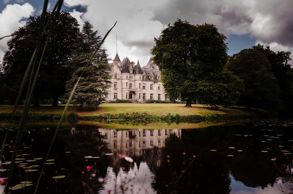 Destination wedding photographer France_Cannelle and Kevin's Chateau De Tredion Wedding-4