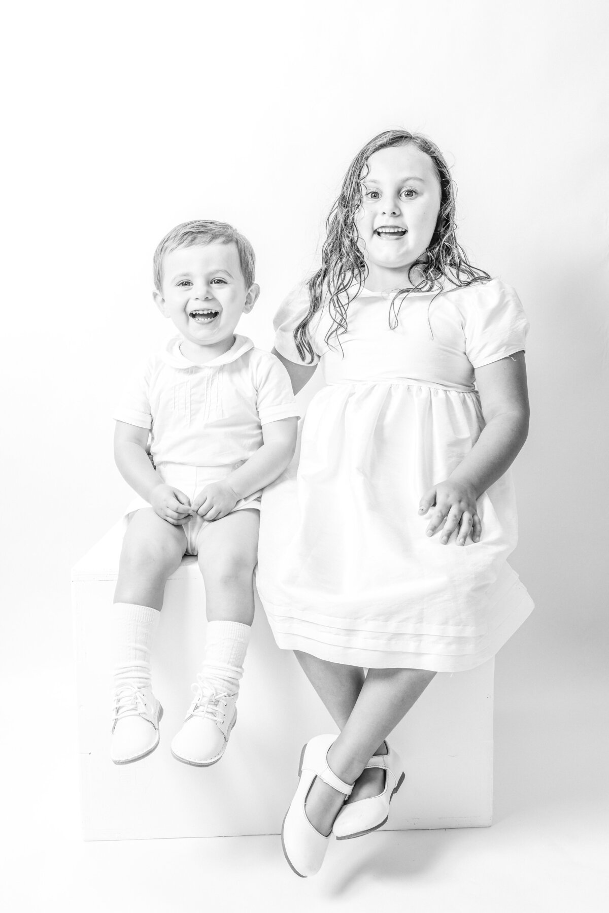 Modern kids portrait in Deltona home-based photography studio