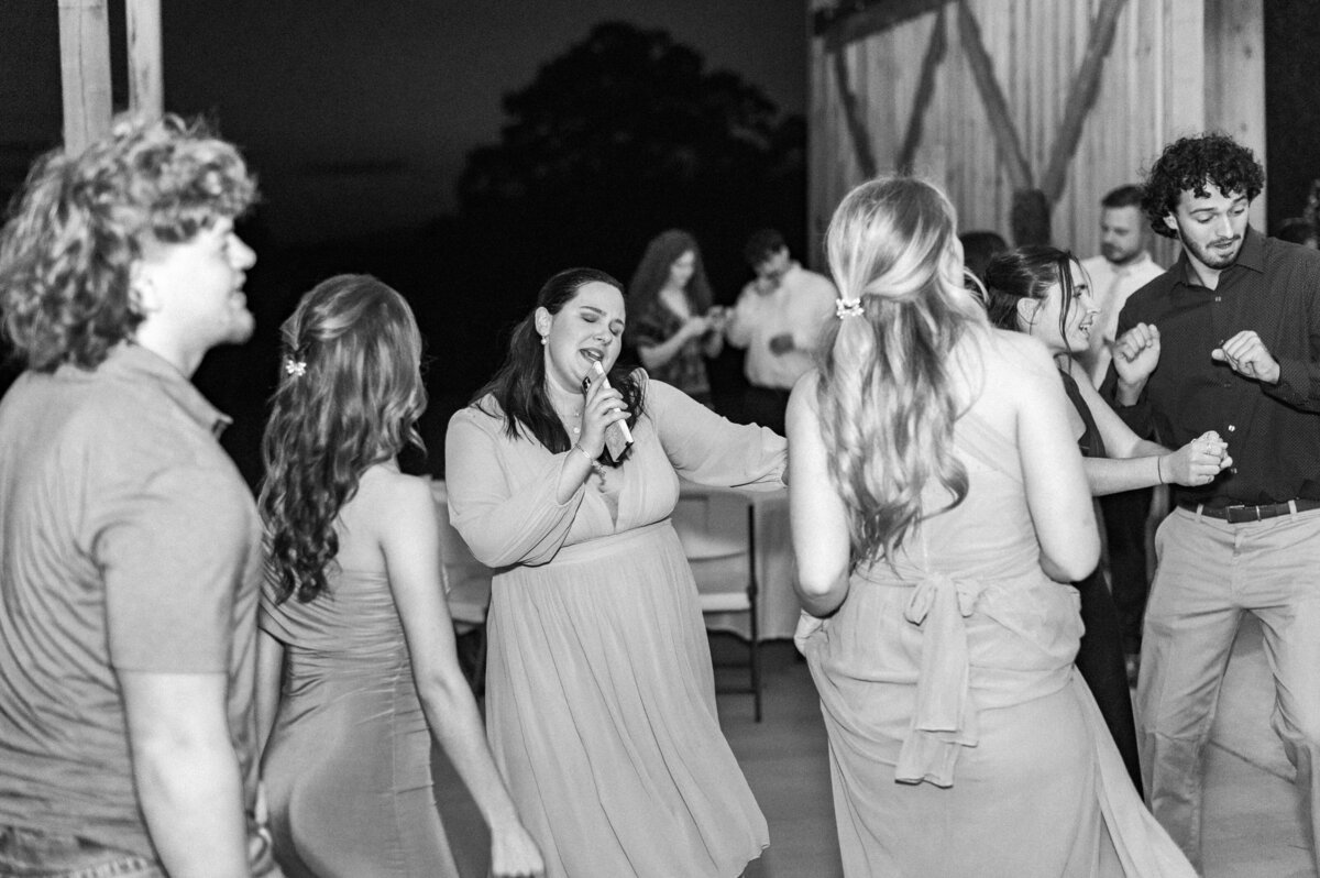 chilcott_wedding_dancing-13