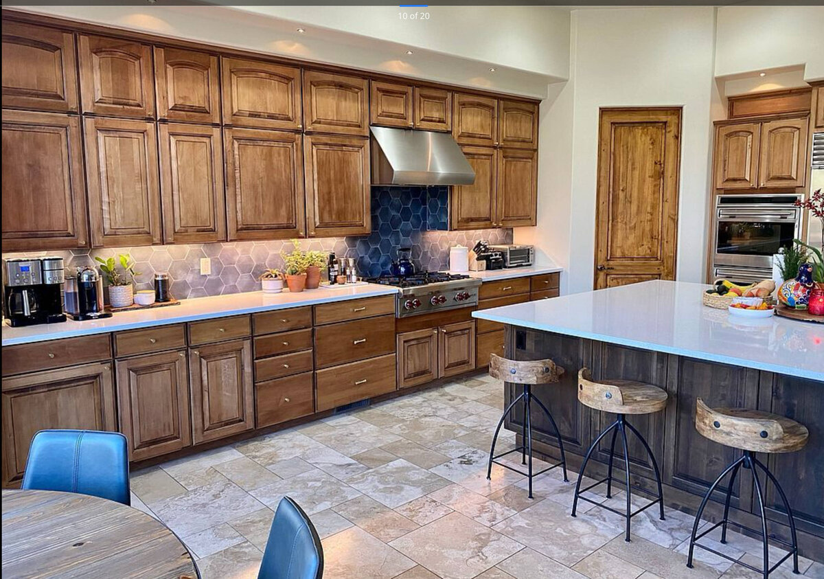 kitchen design with dark cabinets