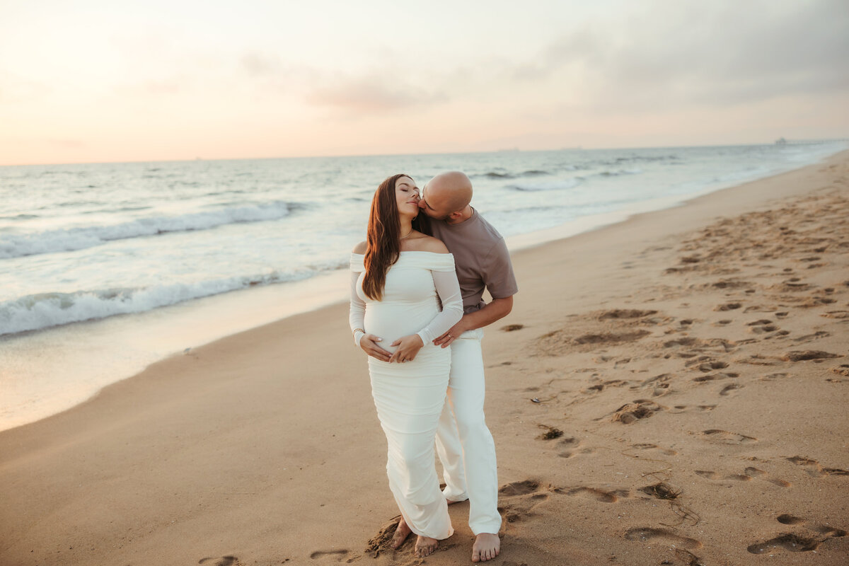 hermosa beach maternity photographer 71