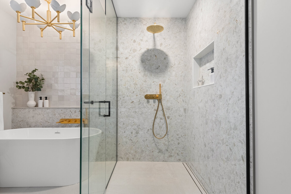 final image of our botanical luxe ensuite bathroom design project