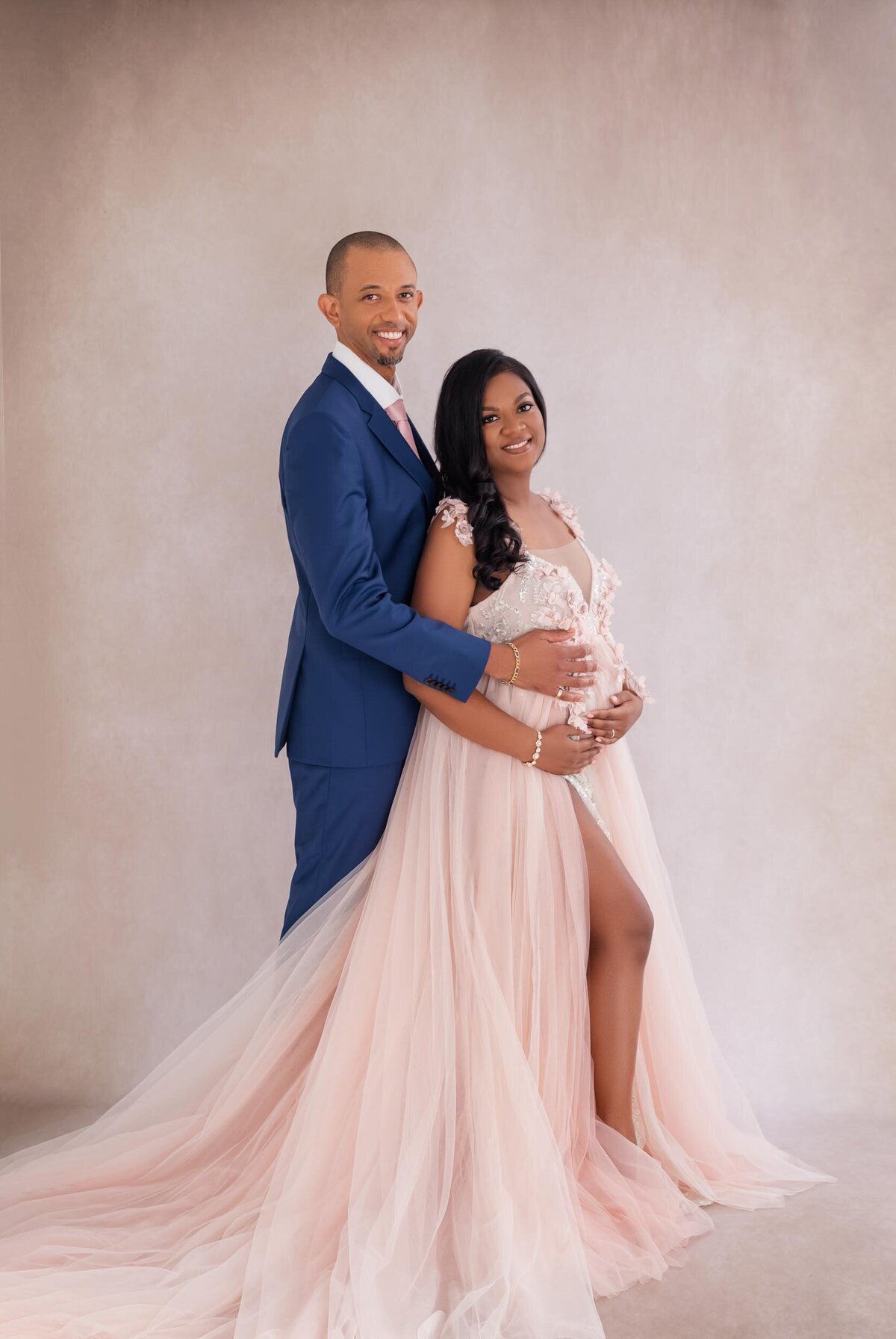 pregnant woman and husband photo orlando