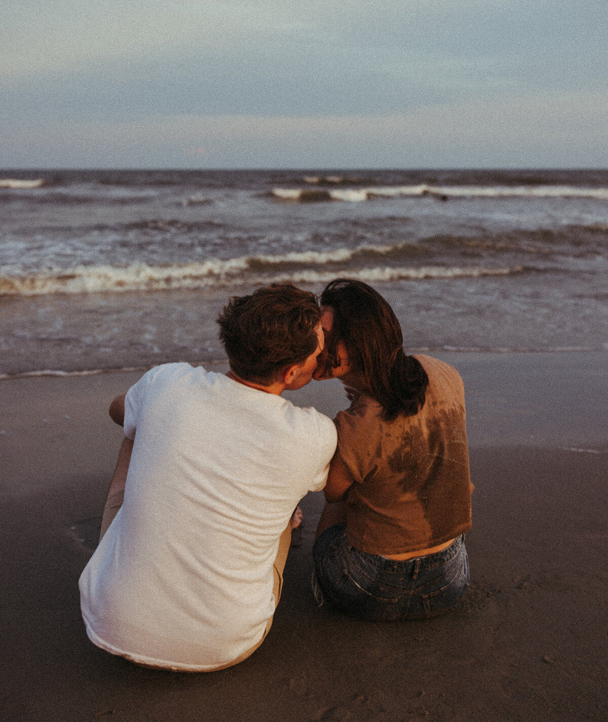 virginia beach engagement session 01095