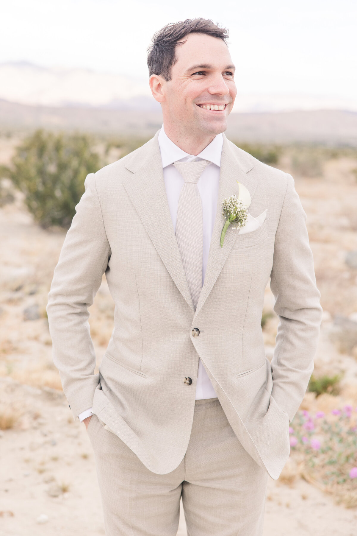 The Estate at Via Las Palmas Palm Springs Light and airy spring wedding southern california wedding venue luxury photography-196