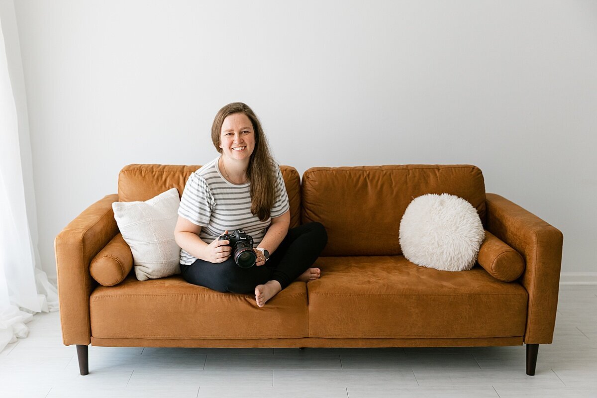 Danielle Hardesty Smiling at Camera | Professional portrait photographer serving Chicago and beyond