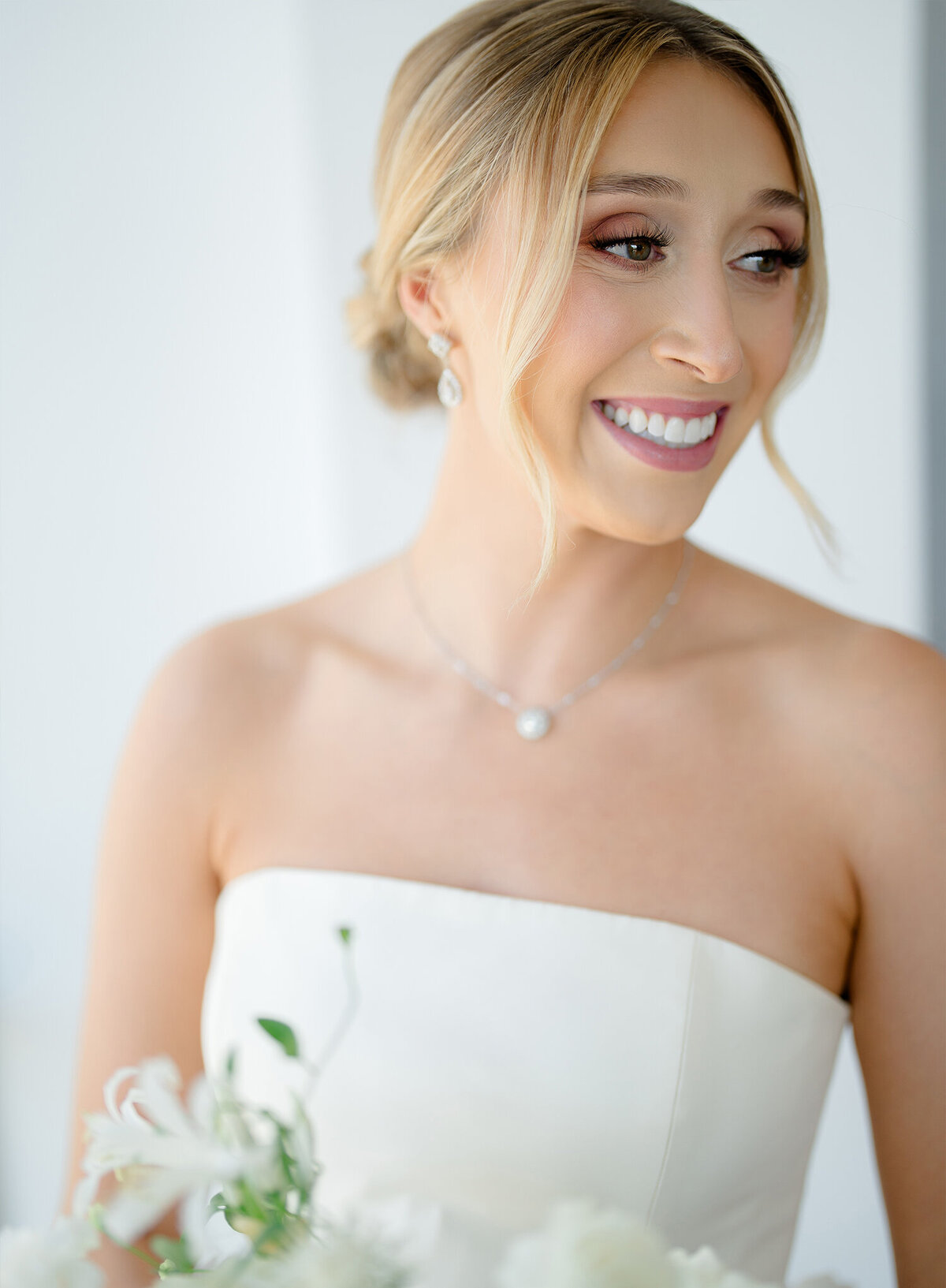 Four Seasons Hotel Seattle Wedding Phyotographer - 9
