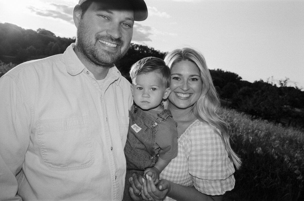 Lubeley-family-Will-DeGraw-Clever-Disarray-23