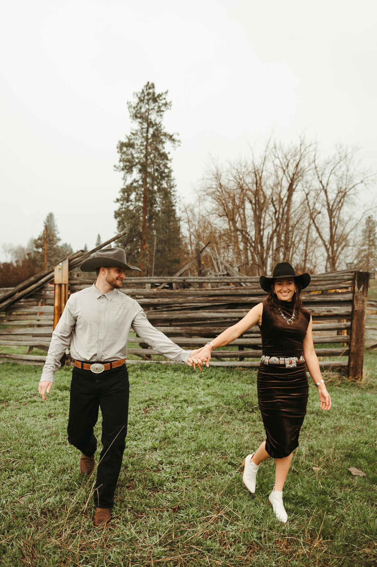 presley-gray-photo-montana-western-style-engagement-4153