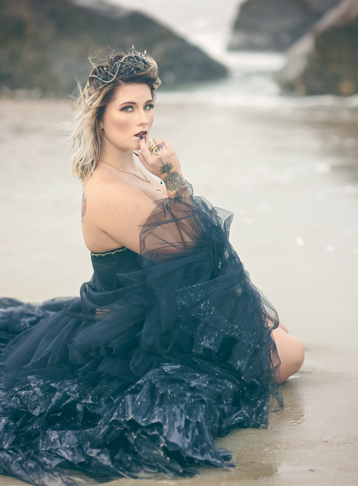 savannah-glamour-medusa-portraits-tybee-beach-05
