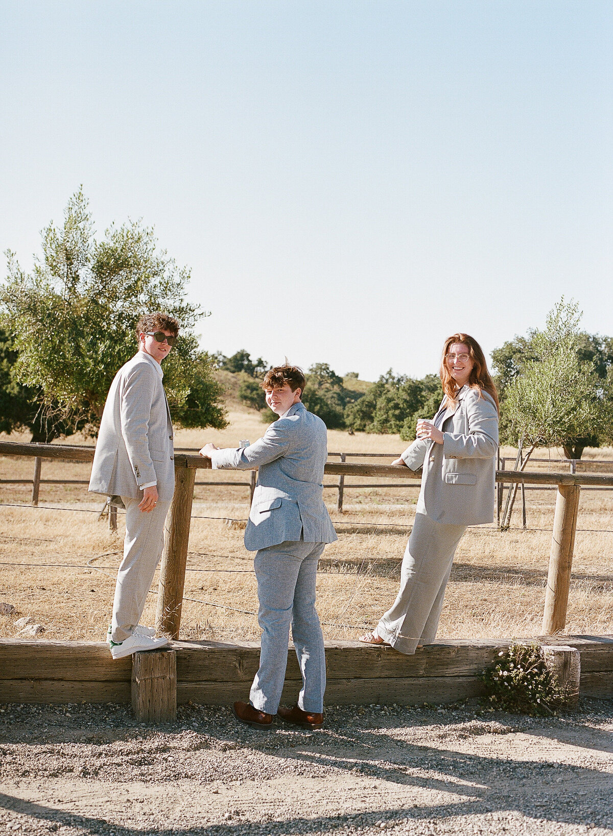 Colorful-Summer-Ranch-Wedding4