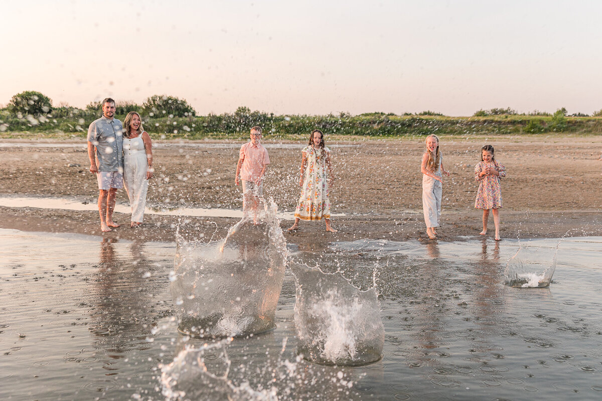 2025 krystal0-moore-photography-beach-mini-elbow-54