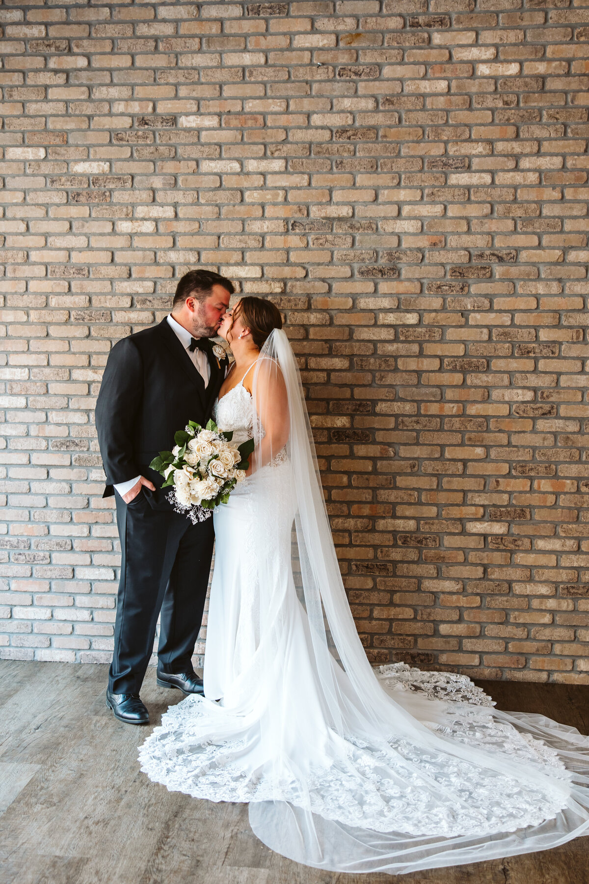 Minnesota-Alyssa Ashley Photography-Learae + Colin wedding-10
