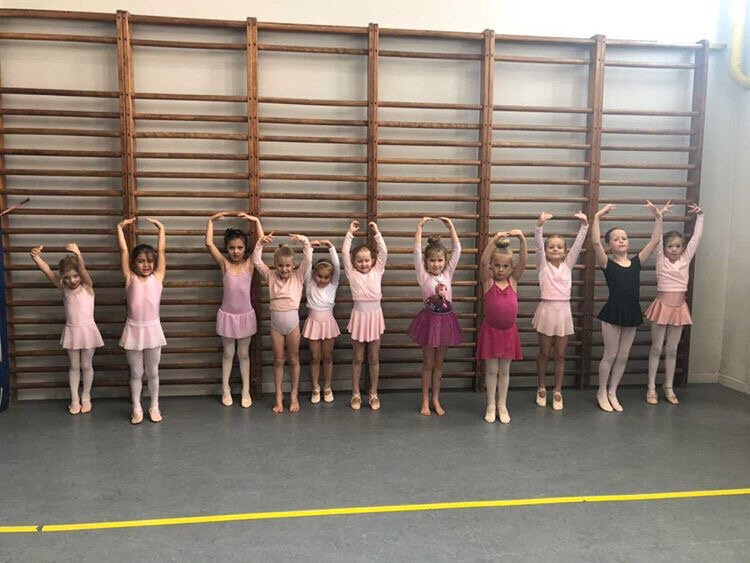 Ballet for beginners_groepsfoto_21