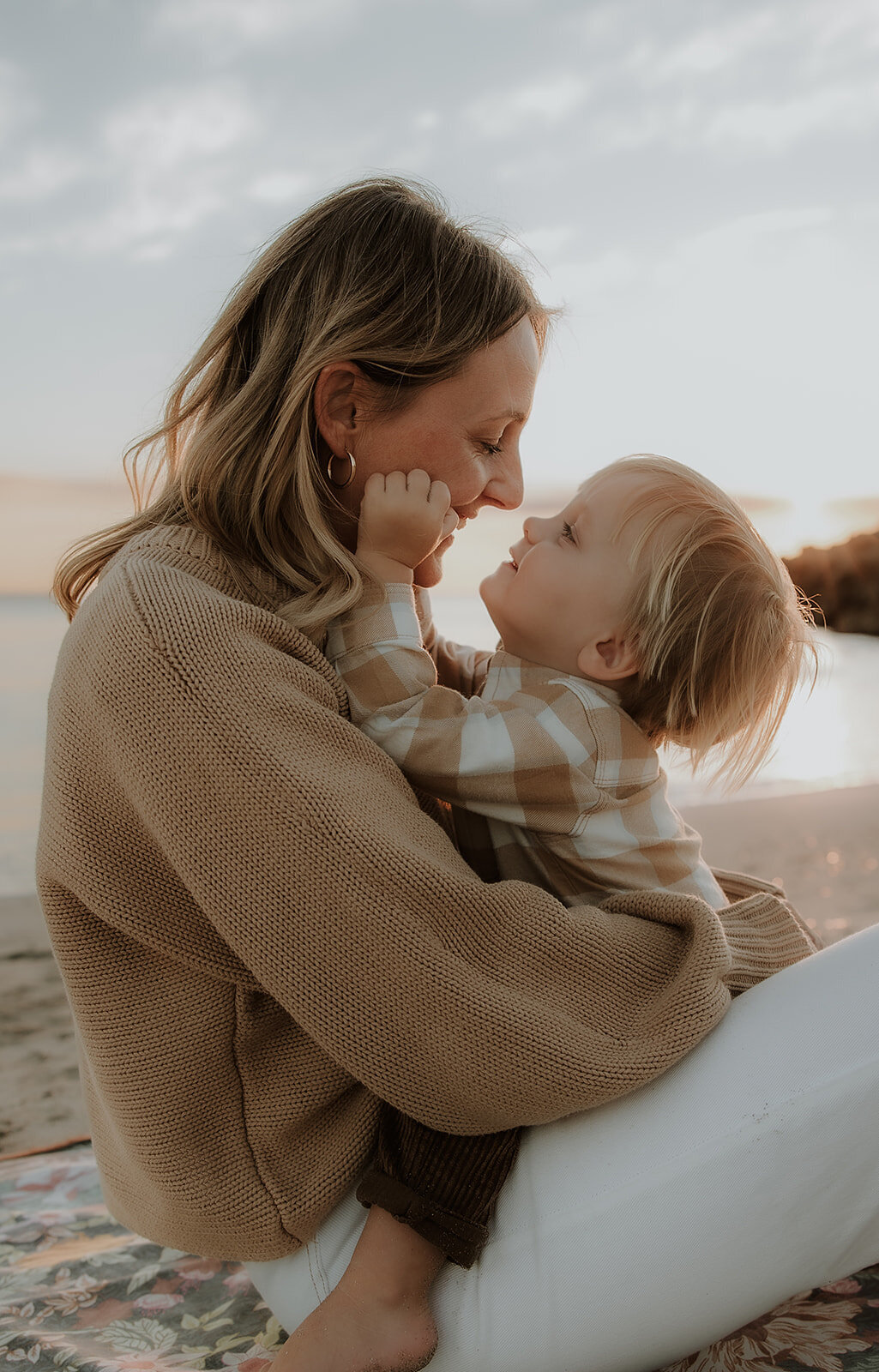 perth_photographer_motherhood_lifestyle_the_edit_gallery.